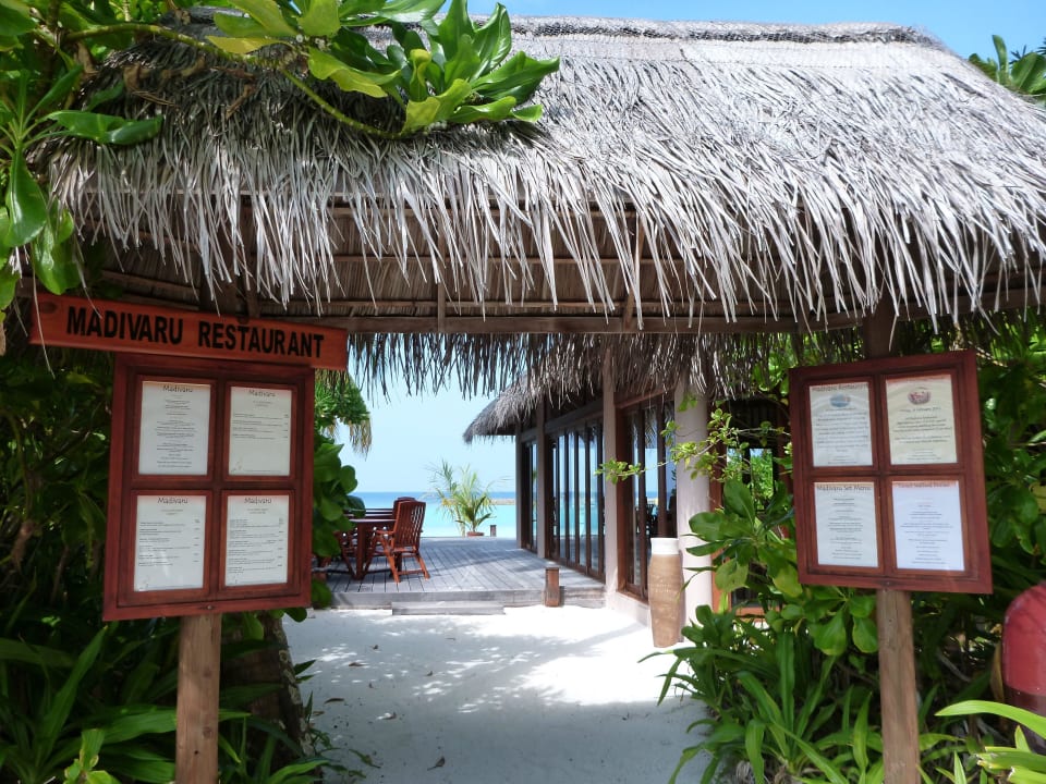 A la carte Restaurant ist nicht inklusive Veligandu Maldives Resort Island