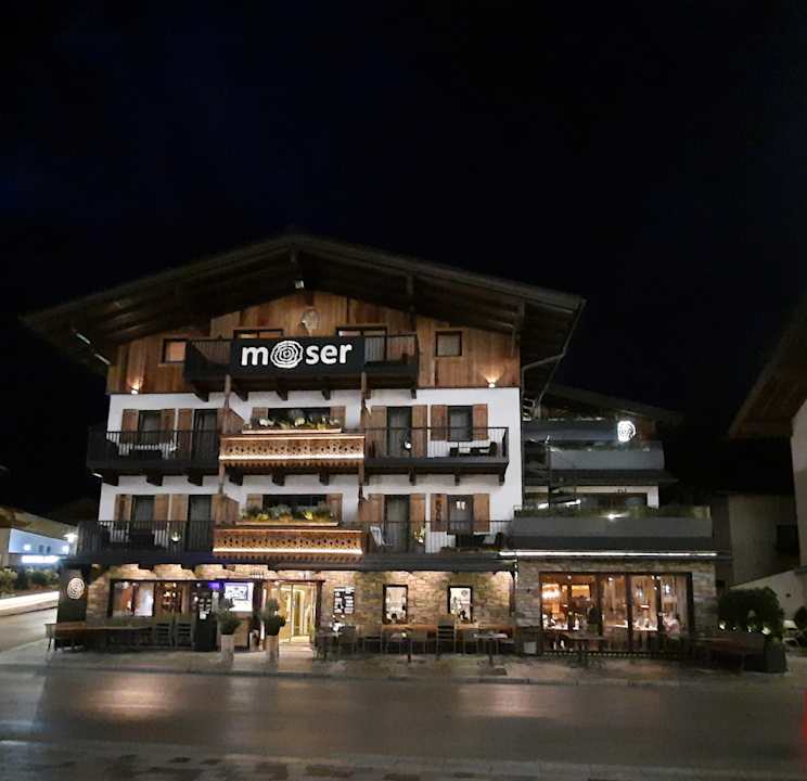 Außenansicht moser - HOCHKÖNIG Genuss Wirtshaus Hotel