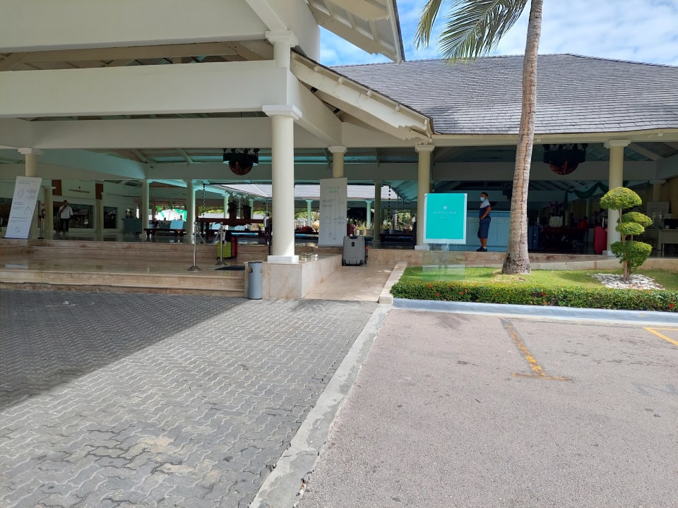 Lobby Iberostar Waves Punta Cana