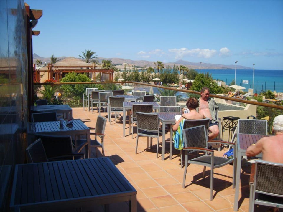 An der Poolbar H10 Tindaya