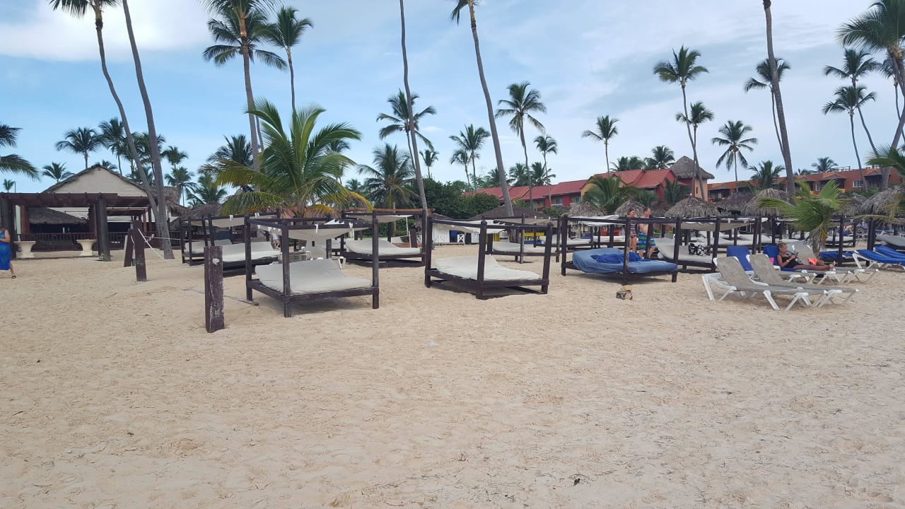 Mit VIP-Liegen müssen extra gezahlt werden Punta Cana Princess All Suites Resort & Spa