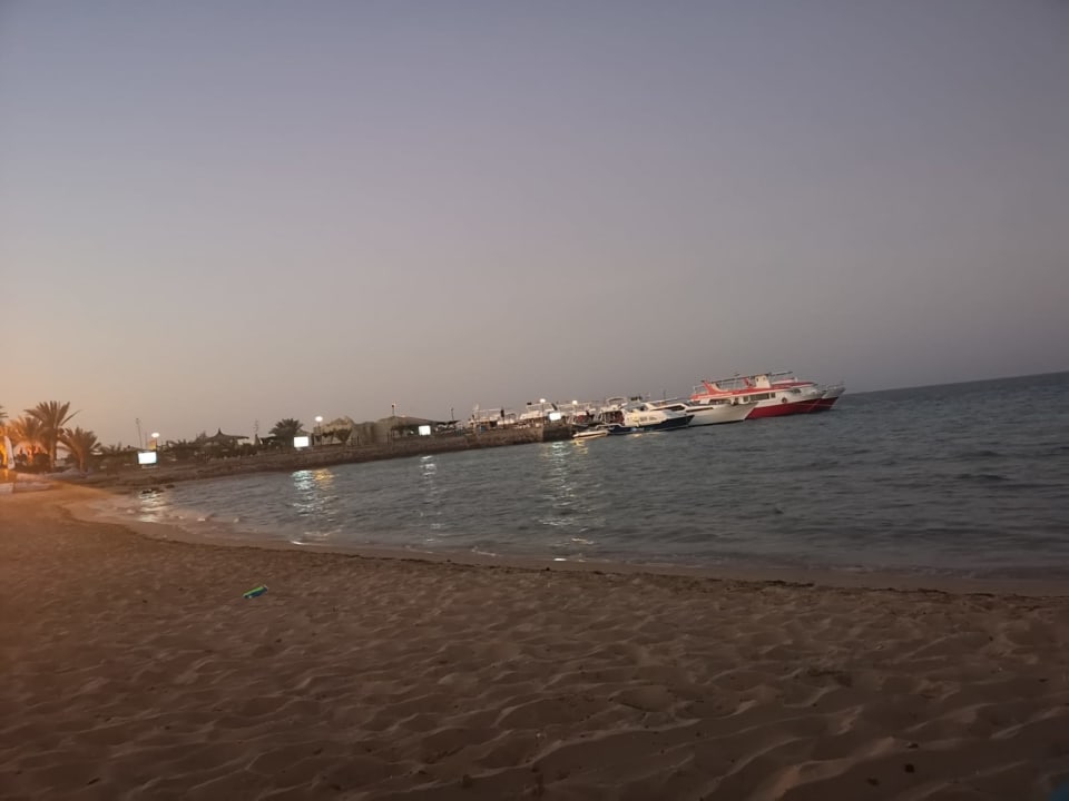 Strand  Menaville Safaga