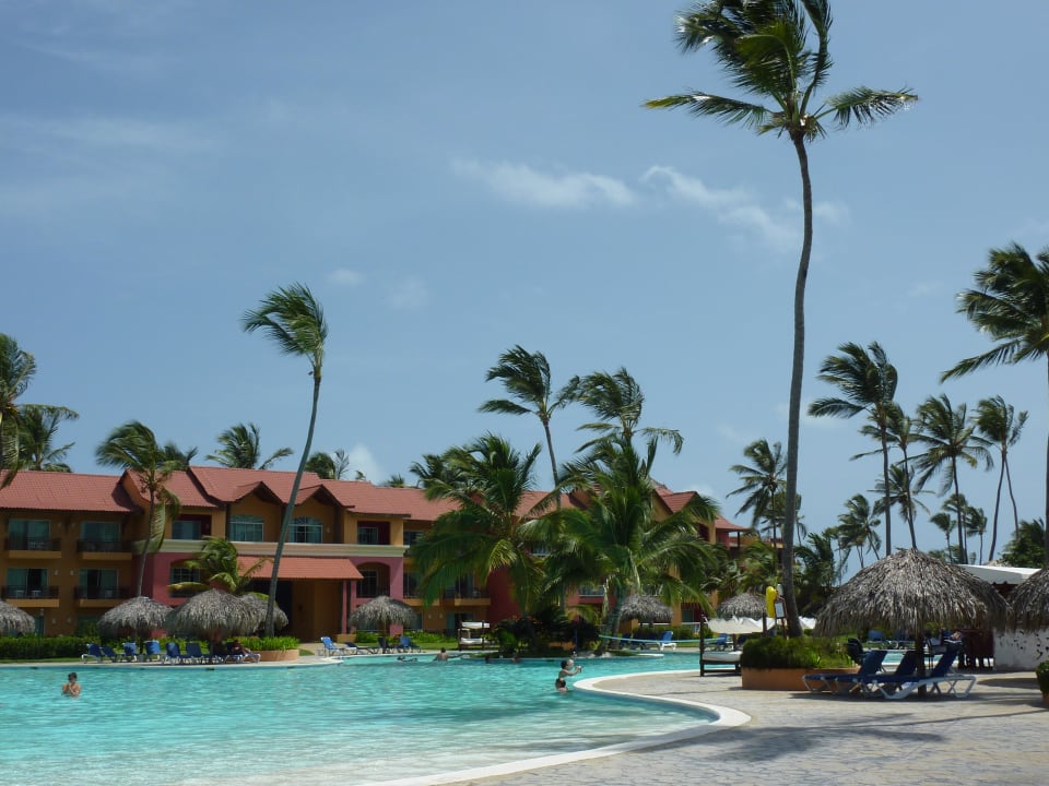 Pool Punta Cana Princess All Suites Resort & Spa