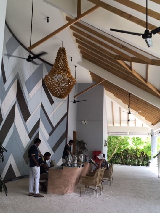 Lobby NH Collection Maldives Havodda Resort