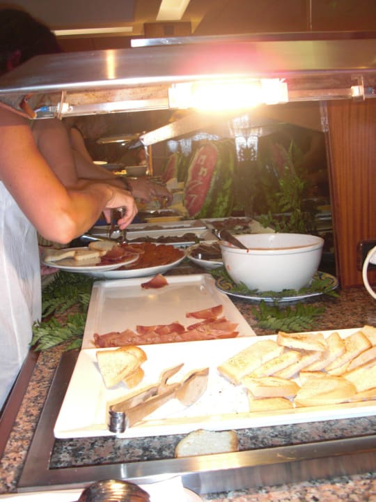 Abendbuffet zur Fiesta Sant Joan Globales Almirante Farragut