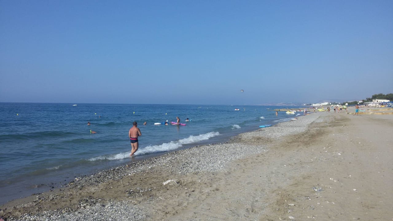 Pohled od baru Hotel Eva Bay