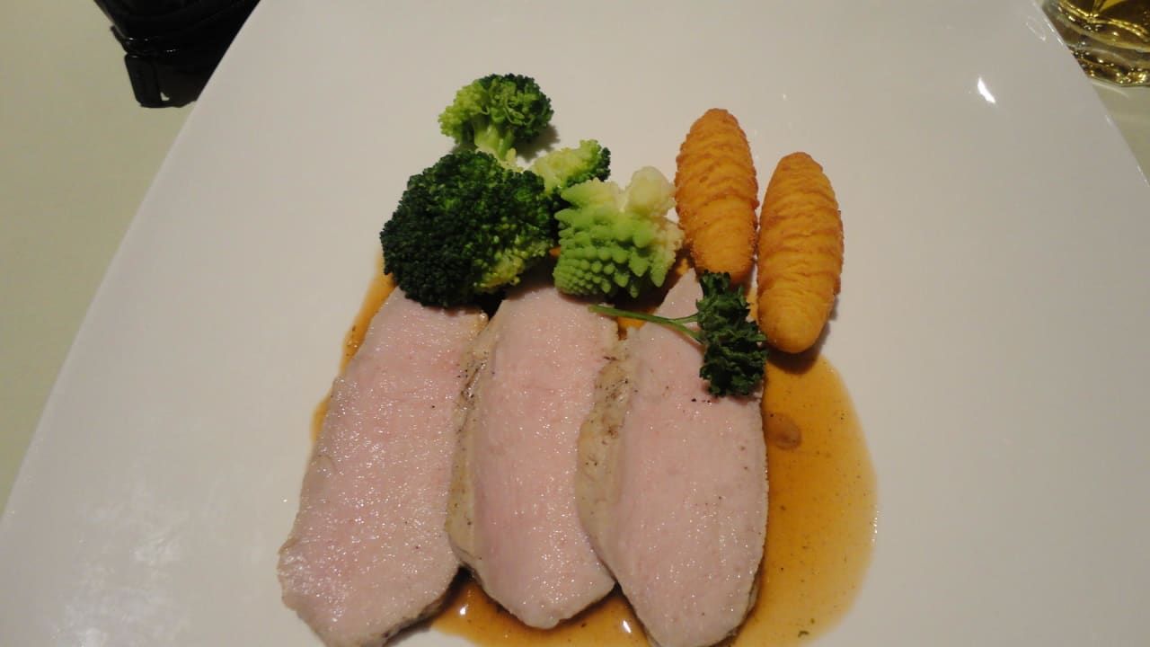 Spanferkel,Gemüse und Kroketten hm Kinderhotel Felben