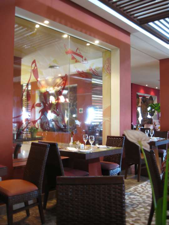 Restaurant Secrets Royal Beach Punta Cana - Adults only