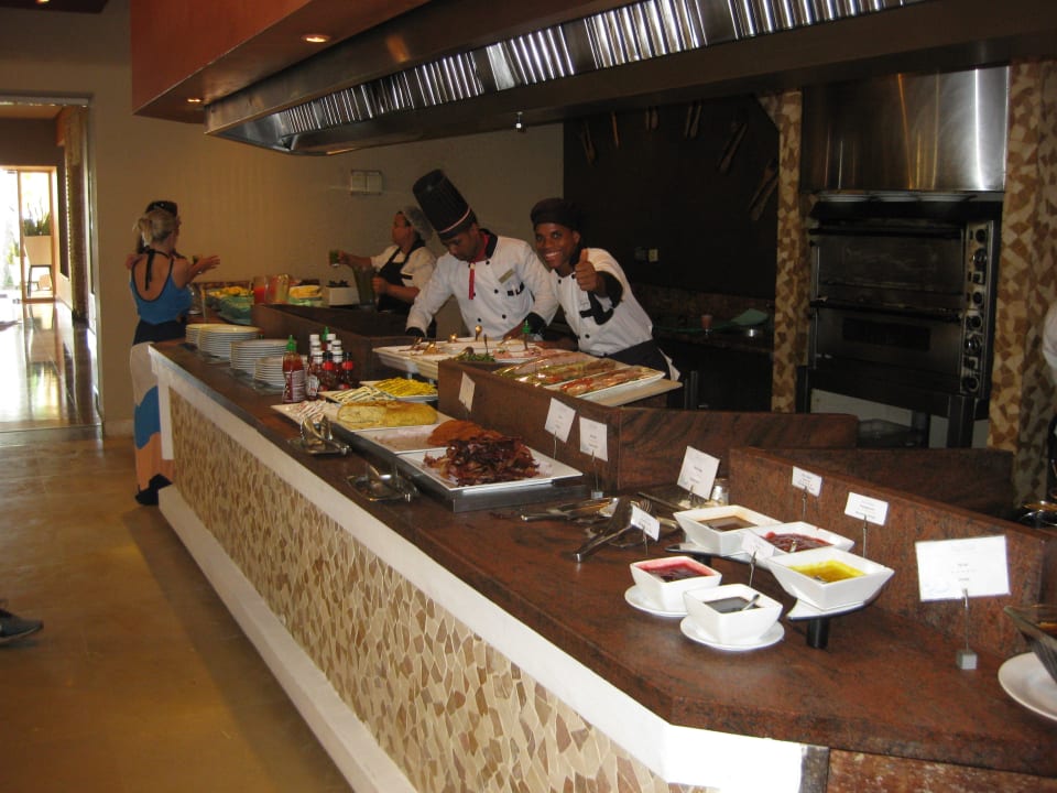 Buffet Secrets Royal Beach Punta Cana - Adults only