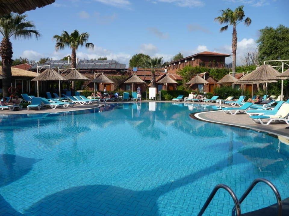 Schwimmingpool Can Garden Beach