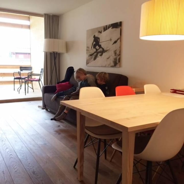 Wohnbereich - Sessel kommt noch alpen select apartments Kleinwalsertal