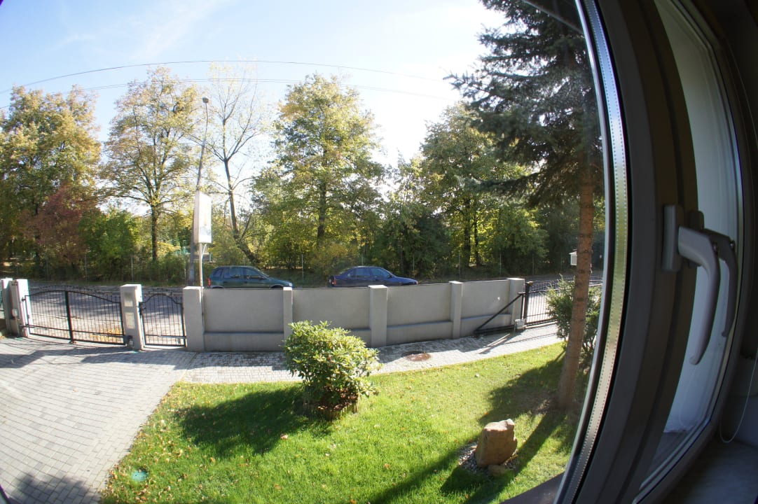 Widok z pokoju 2 os Privatzimmer Nest Nocleg Poznań