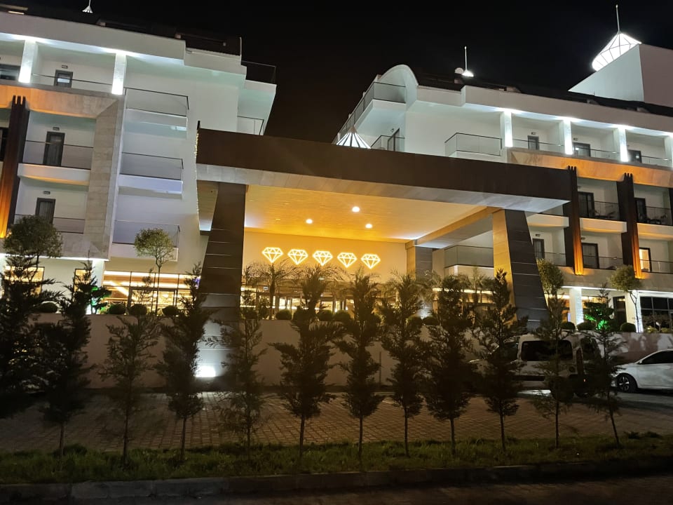 Außenansicht Diamond De Luxe Hotel & Spa