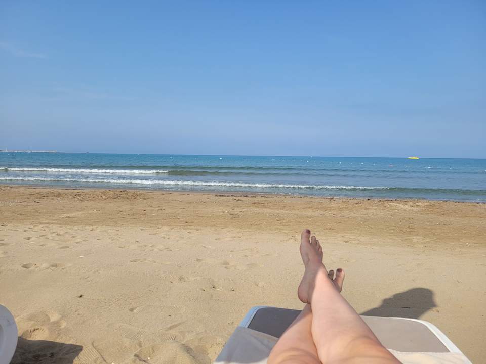 Strand Side Star Beach