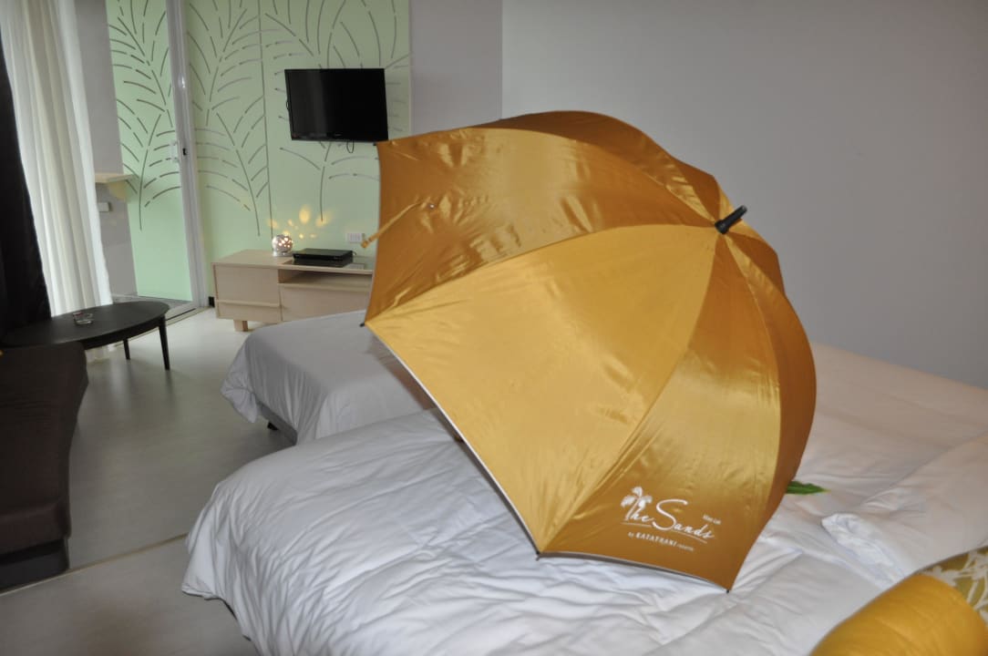 Regenschirm 6212 The Sands Khao Lak by Katathani