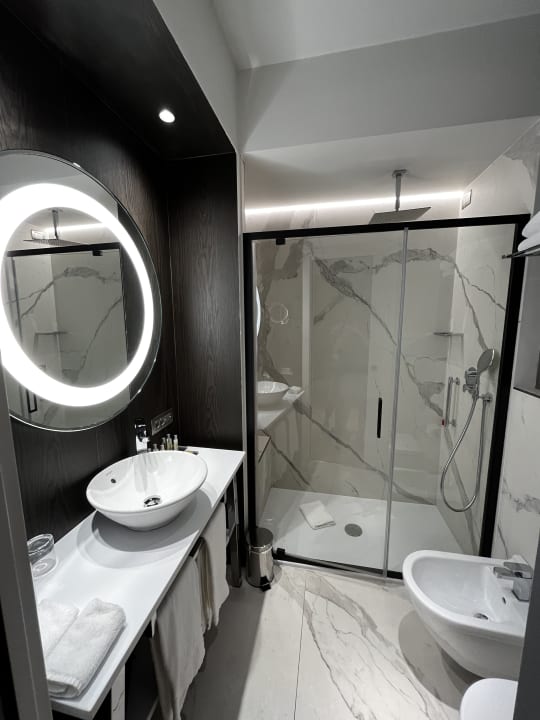 Zimmer DoubleTree by Hilton Trieste
