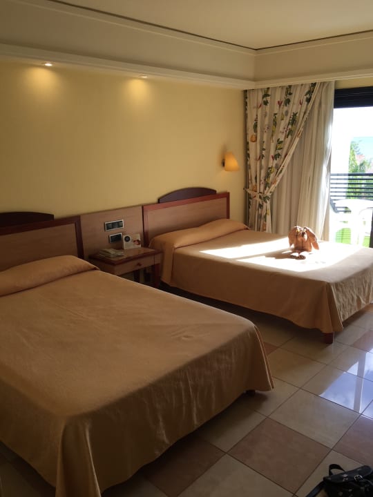 Zimmer SBH Crystal Beach Hotel & Suites