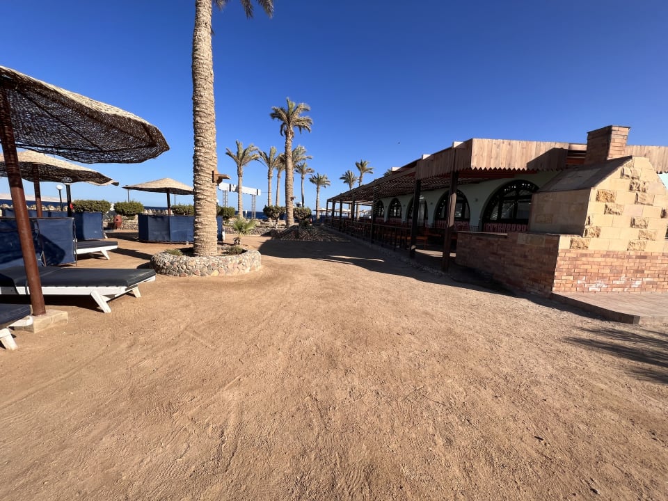 Strand Arabia Azur Resort