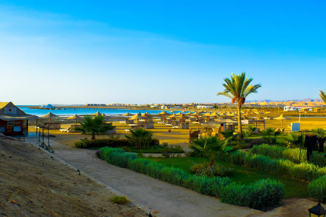 Gartenanlage Three Corners Equinox Beach Resort