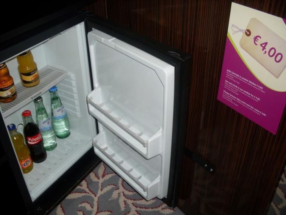 Minibar Mercure Hotel Wiesbaden City