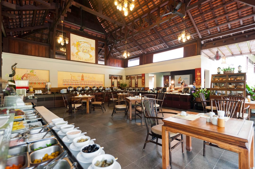 Bhandari Breakfast Restaurant Khaolak Bhandari Resort & Spa