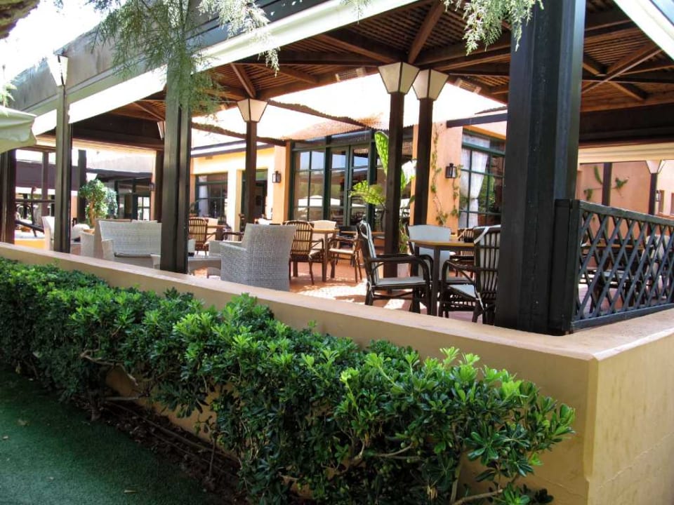 Gastro Anissa Beach & Village