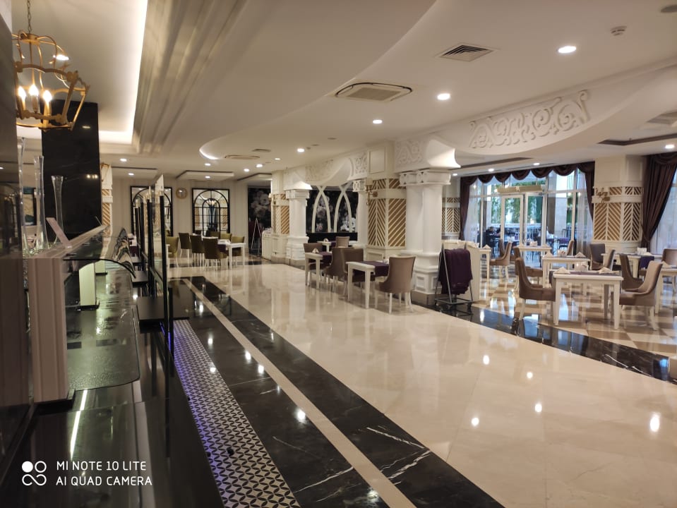 Gastro Mary Hotel Side