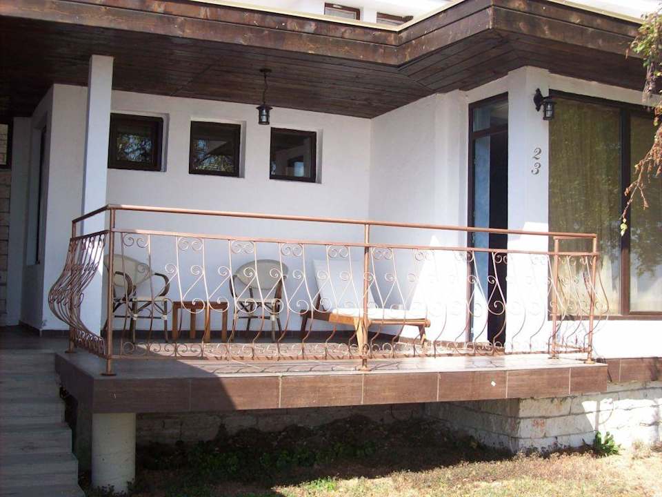 Bungalow Superior Hotel Roussalka