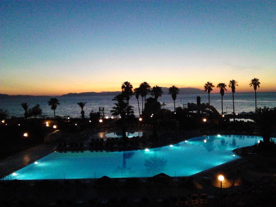 Ausblick auf Poolanlage Terrasse Ephesia Holiday Beach Club