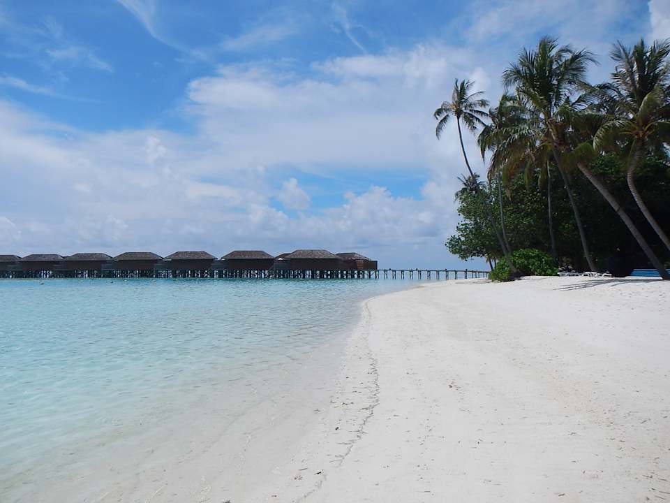 Strand Meeru Maldives Resort Island