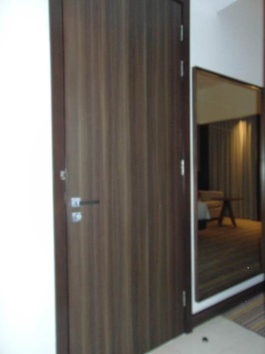 Zimmer Hampton By Hilton Dubai Airport