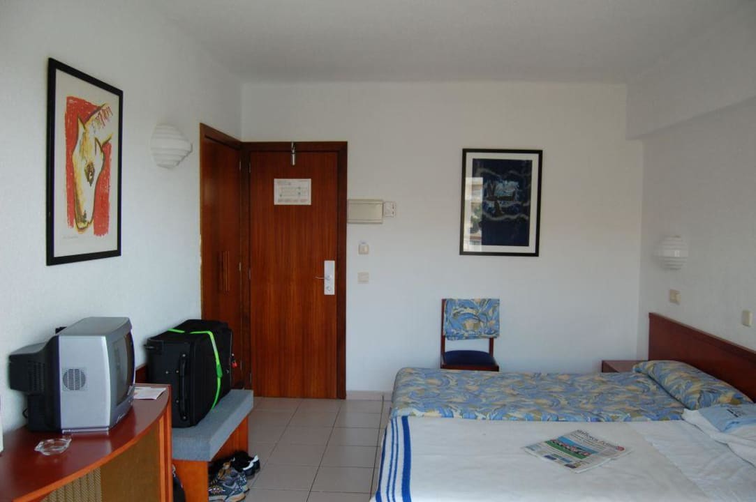 Zimmer 402 BQ Apolo Hotel