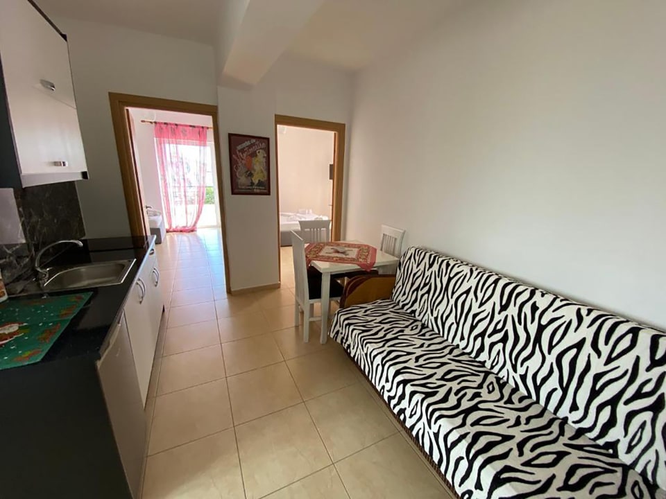 Zimmer Afrimi Relax Apartments