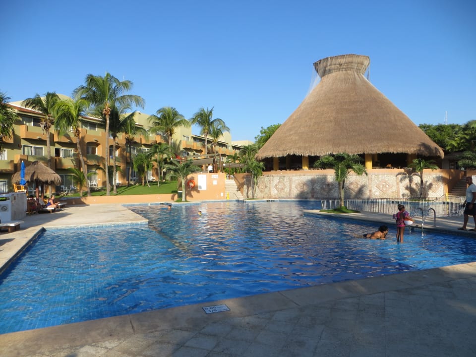 Kleiner aber wunderschöner Pool Viva Azteca by Wyndham - All Inclusive Resort