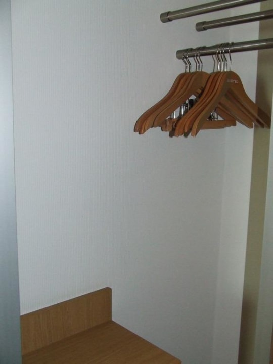 Garderobe/ Schrankersatz Novotel Hamburg City Alster