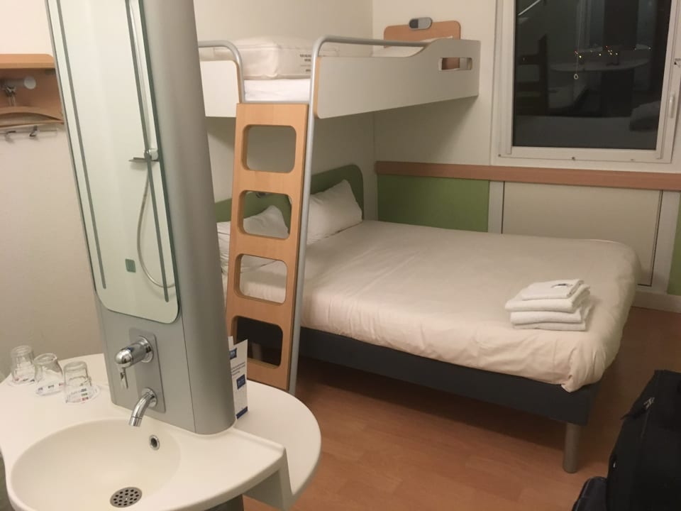 Zimmer ibis budget Köln Messe