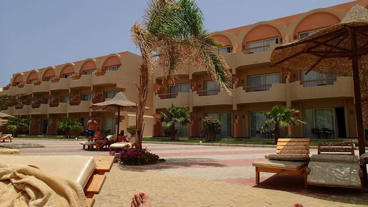 Basen Three Corners Sea Beach Resort