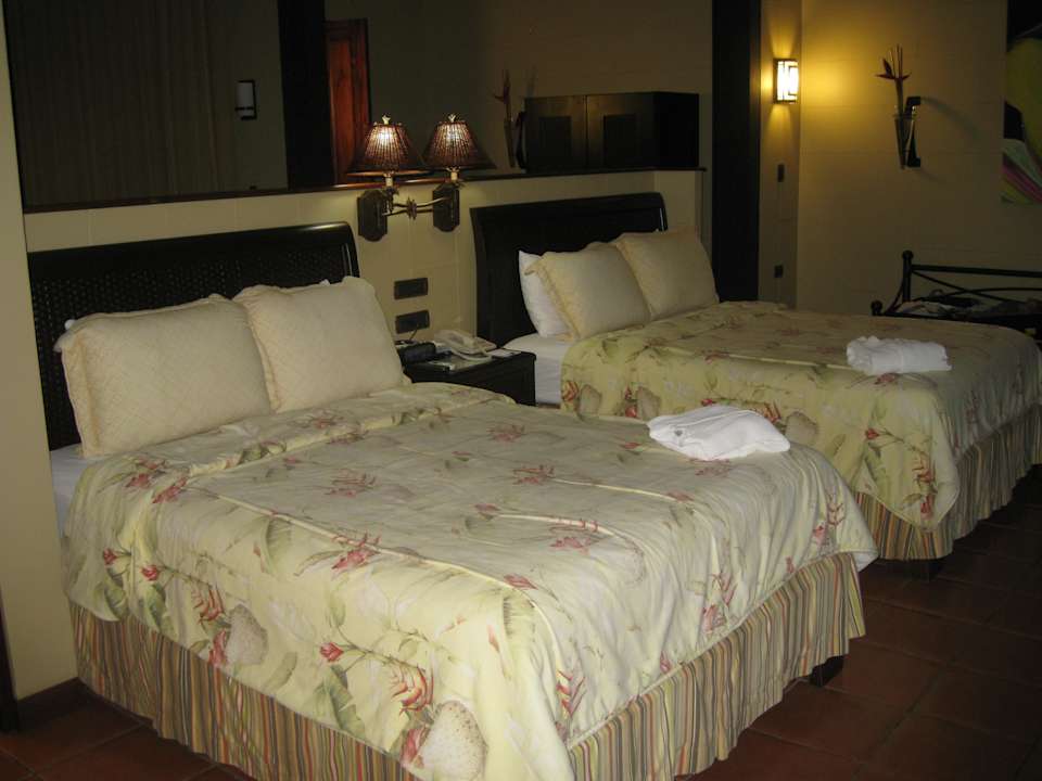 Schöne große Betten Hotel Arenal Kioro Suites & Spa