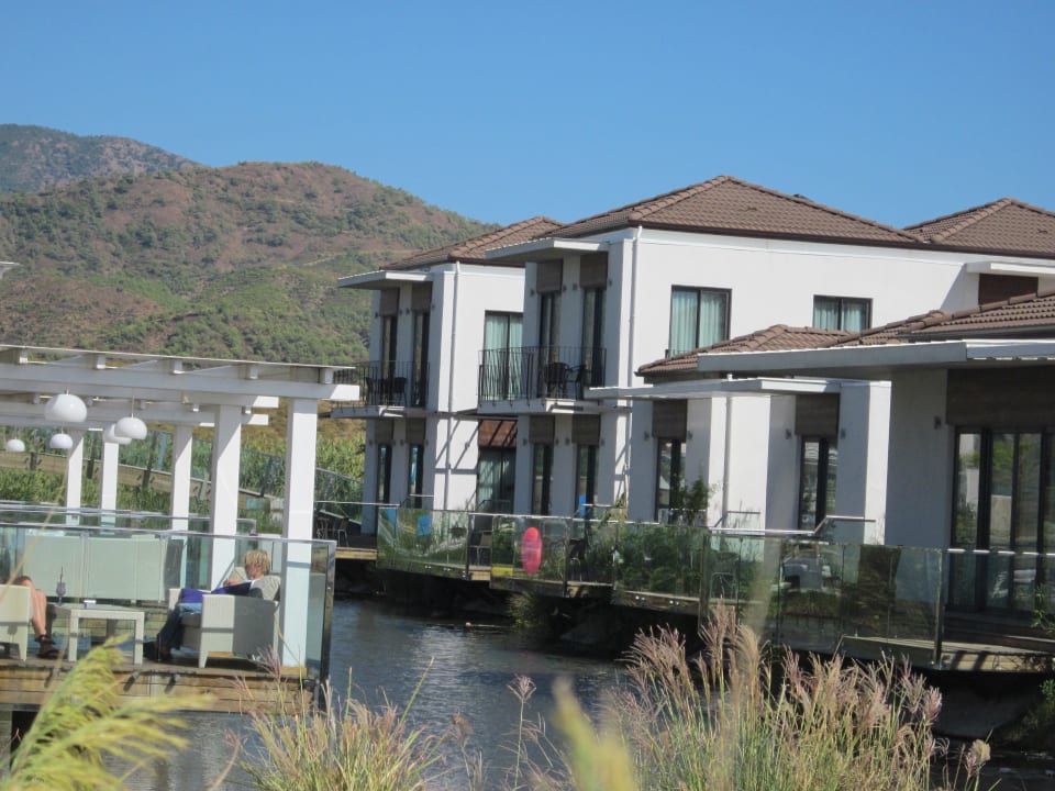 Haus mit "unserem" Familienzimmer Jiva Beach Resort