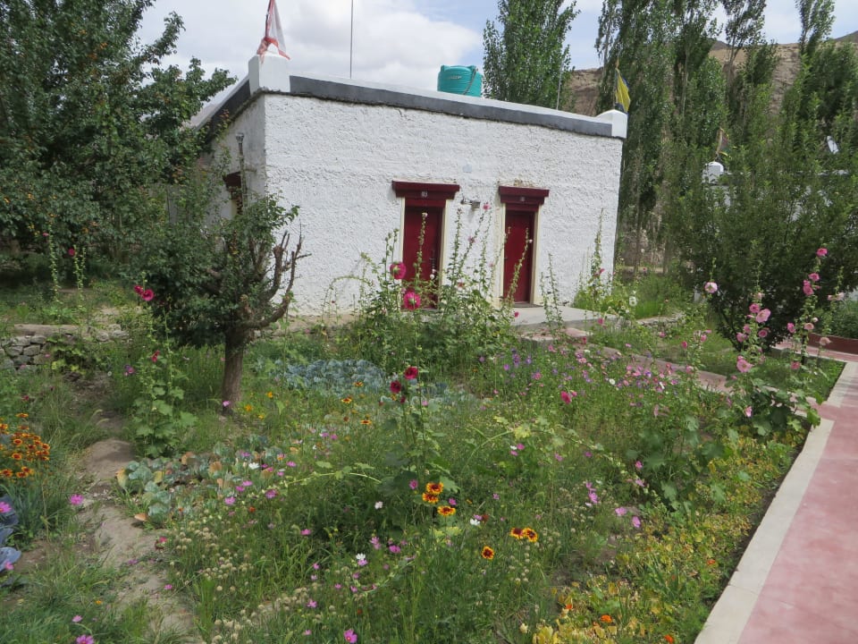 Bungalow mit zwei Einheiten Alchi Resort