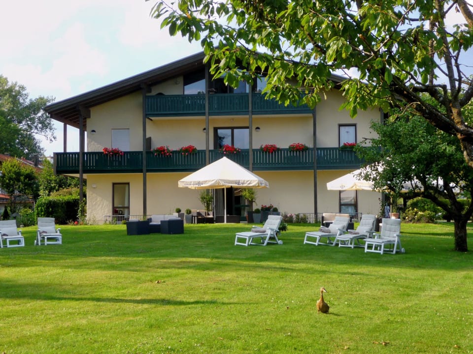 "Außenansicht" Hotel Garni Chiemsee Pension Seebruck