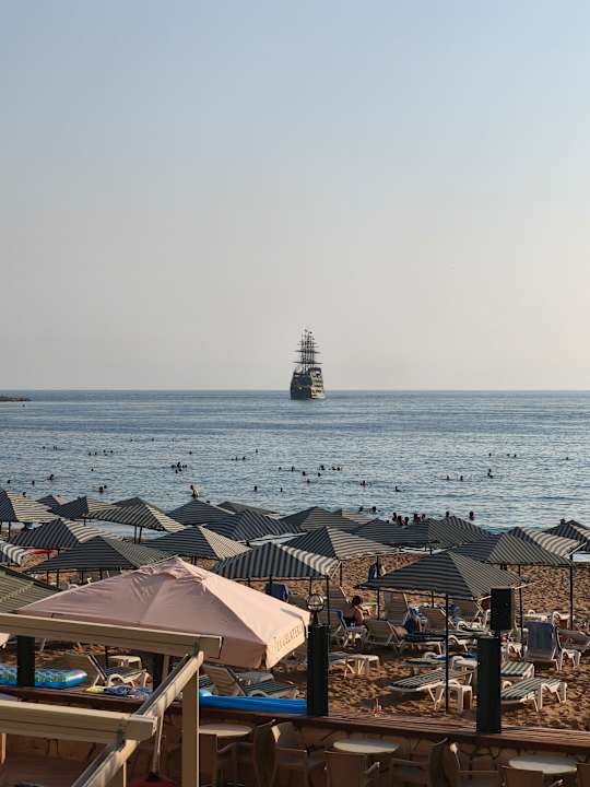 Strand Aska Hotel Just in Beach