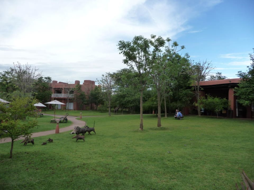Gartenanlage AVANI Victoria Falls Resort