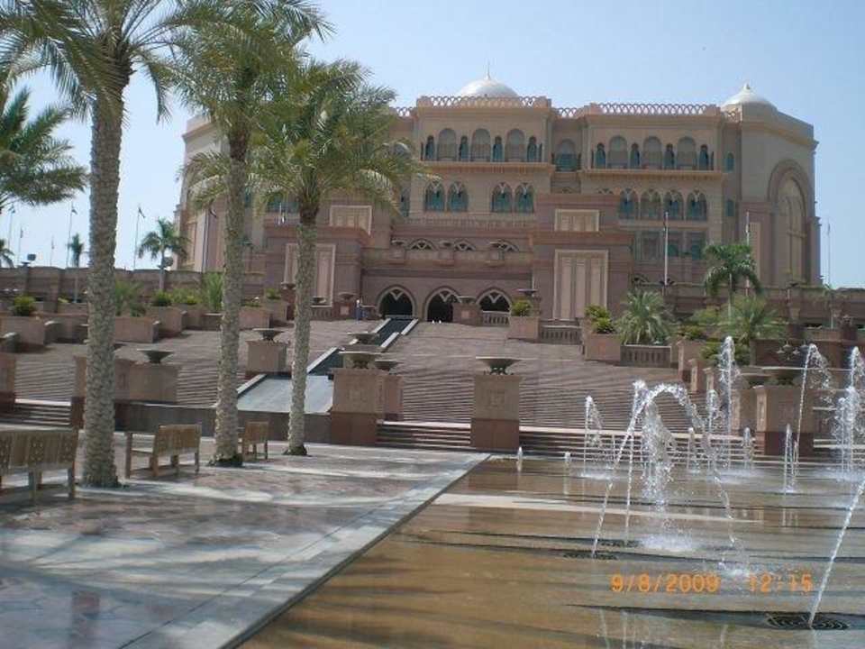 Aussenansicht Emirates Palace Mandarin Oriental