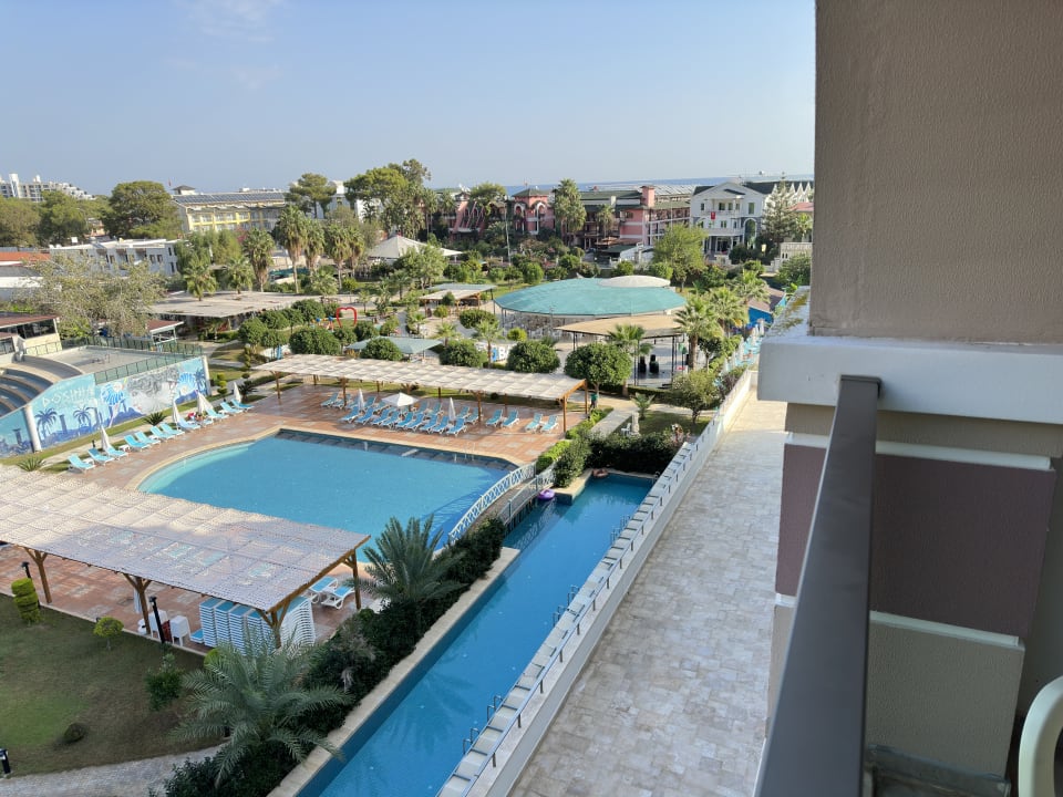 Außenansicht Dosinia Luxury Resort