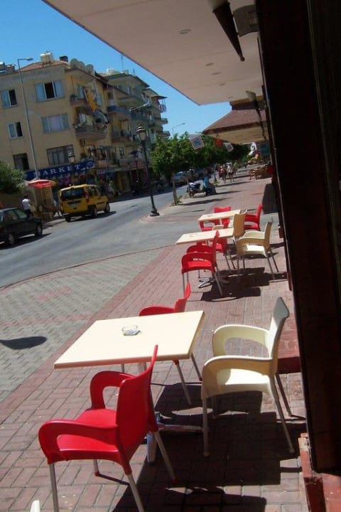 Draußen zum Sitzen Hotel Aslan City Kleopatra