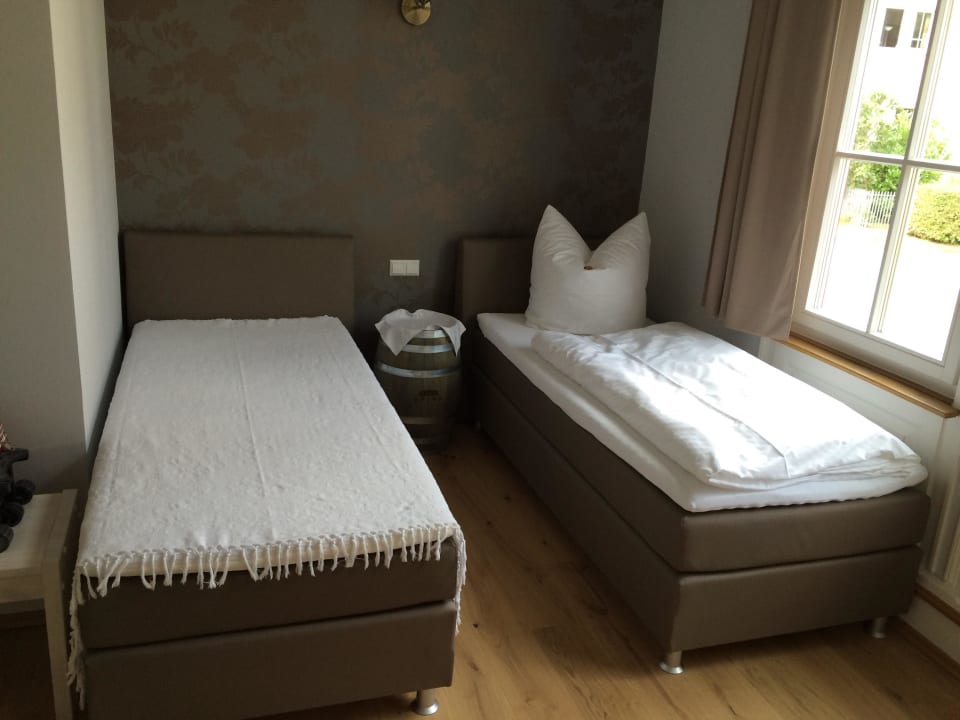 Zimmer mit Boxspringbetten Unsere Stadtvilla Garni