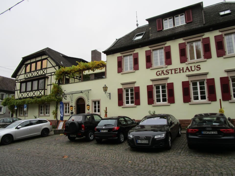 Gästehaus am Schlosspark Weingut und Gästehaus Hebinger