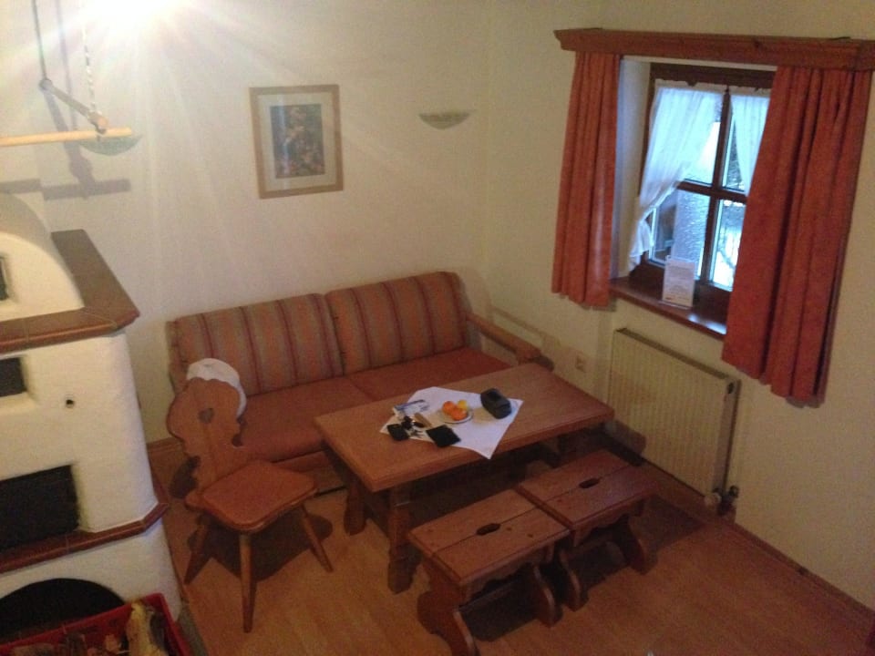Sitzecke im Wohnzimmer VAYA Achensee