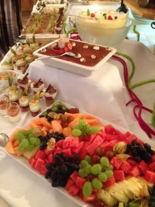 Lecker Nachspeisenbuffet Hotel DIE SONNE